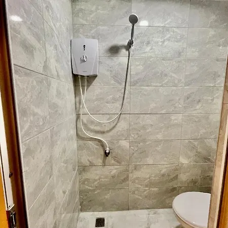 Cozy Midtown Studio In U6 Apartament *